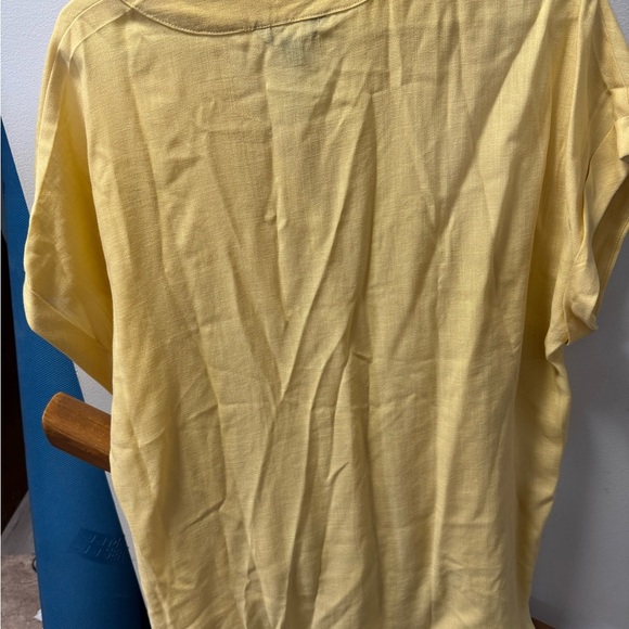 NWT mom graphic tee - Picture 4 of 6